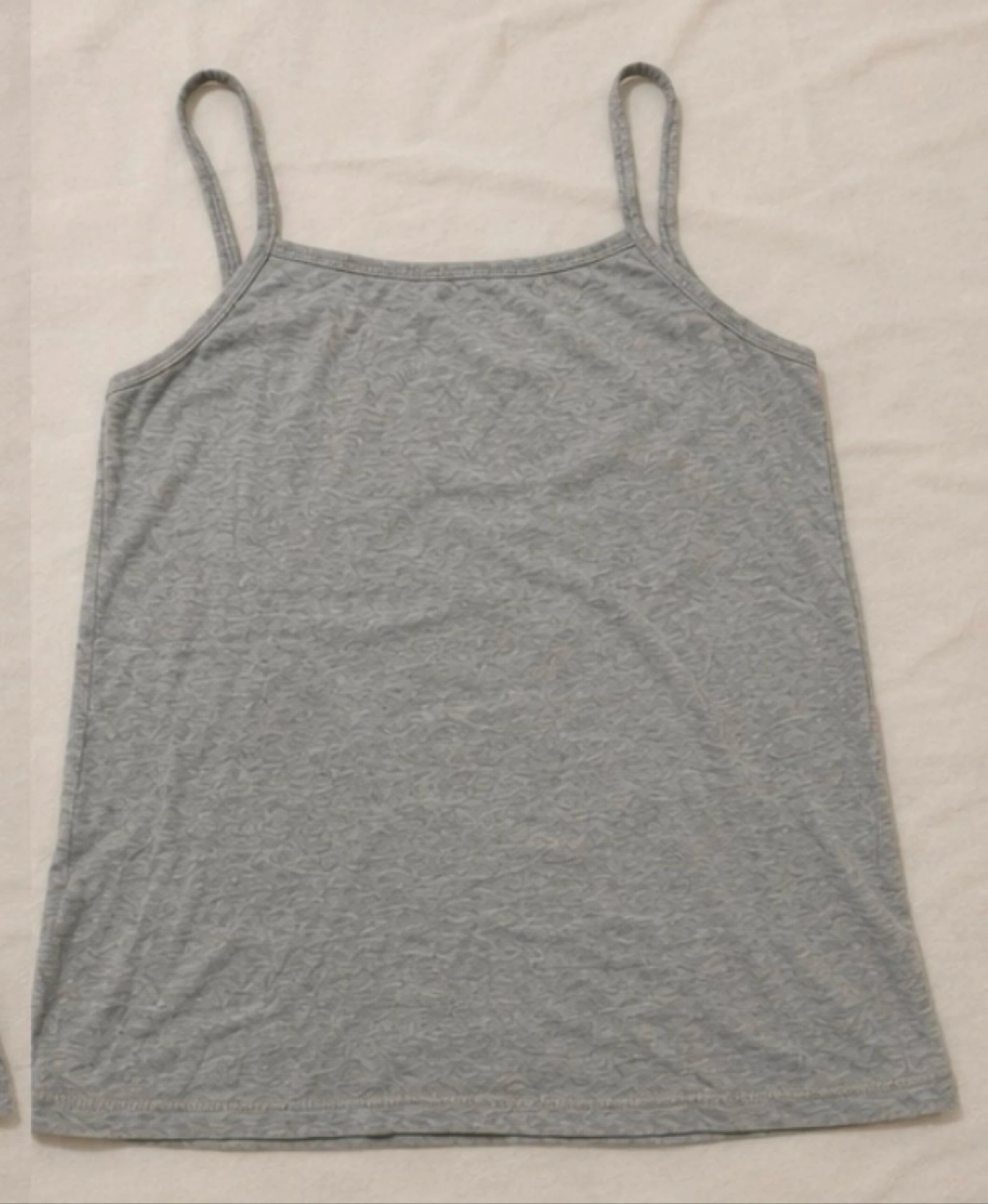 Débardeur gris Kiabi femme – Taille M – Basique à bretelles – photo 3